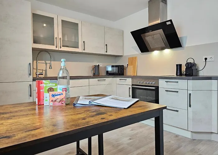 Birdhouse - Big Living For 12 With Two Terraces, Bbqs, Kicker, Fitness * Marburg