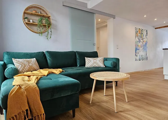 Birdhouse - Big Living For 12 With Two Terraces, Bbqs, Kicker, Fitness Nyaraló *