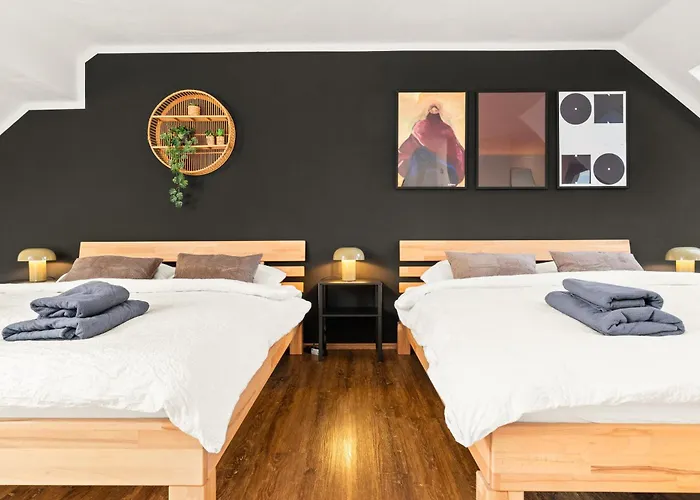 펜션 Birdhouse - Big Living For 12 With Two Terraces, Bbqs, Kicker, Fitness